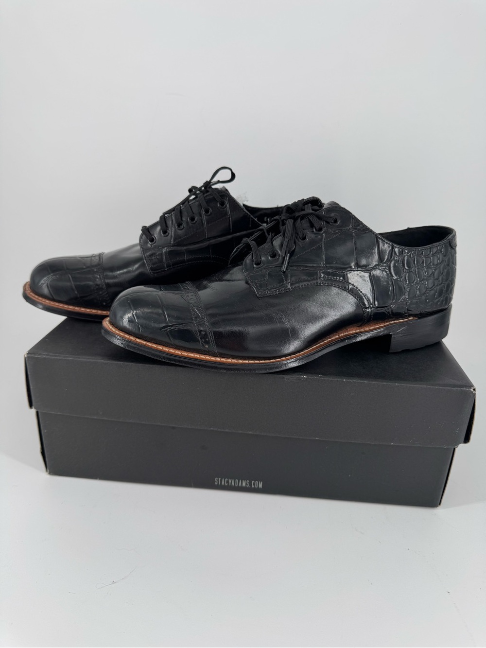 NEW Stacy Adams Madison Black Croc Embossed Oxford 8.5 EE Dress Shoes
